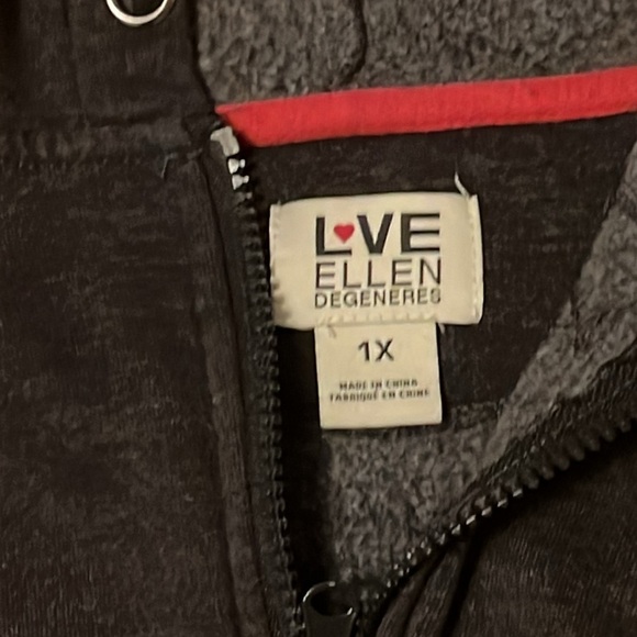 Ellen DeGeneres Love Grey hoodie size 1X, heart sweater, zippered - Picture 2 of 7